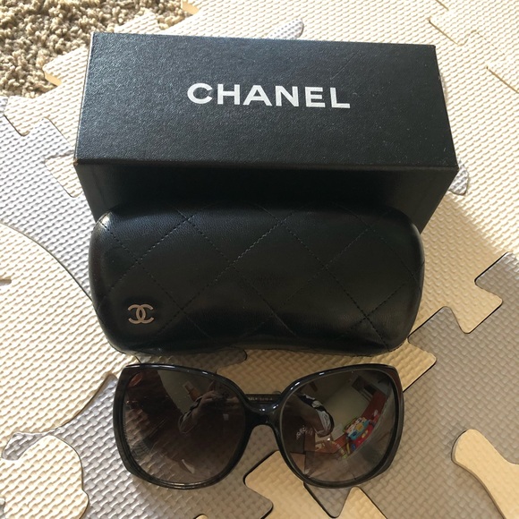 CHANEL Accessories - Chanel sunglasses